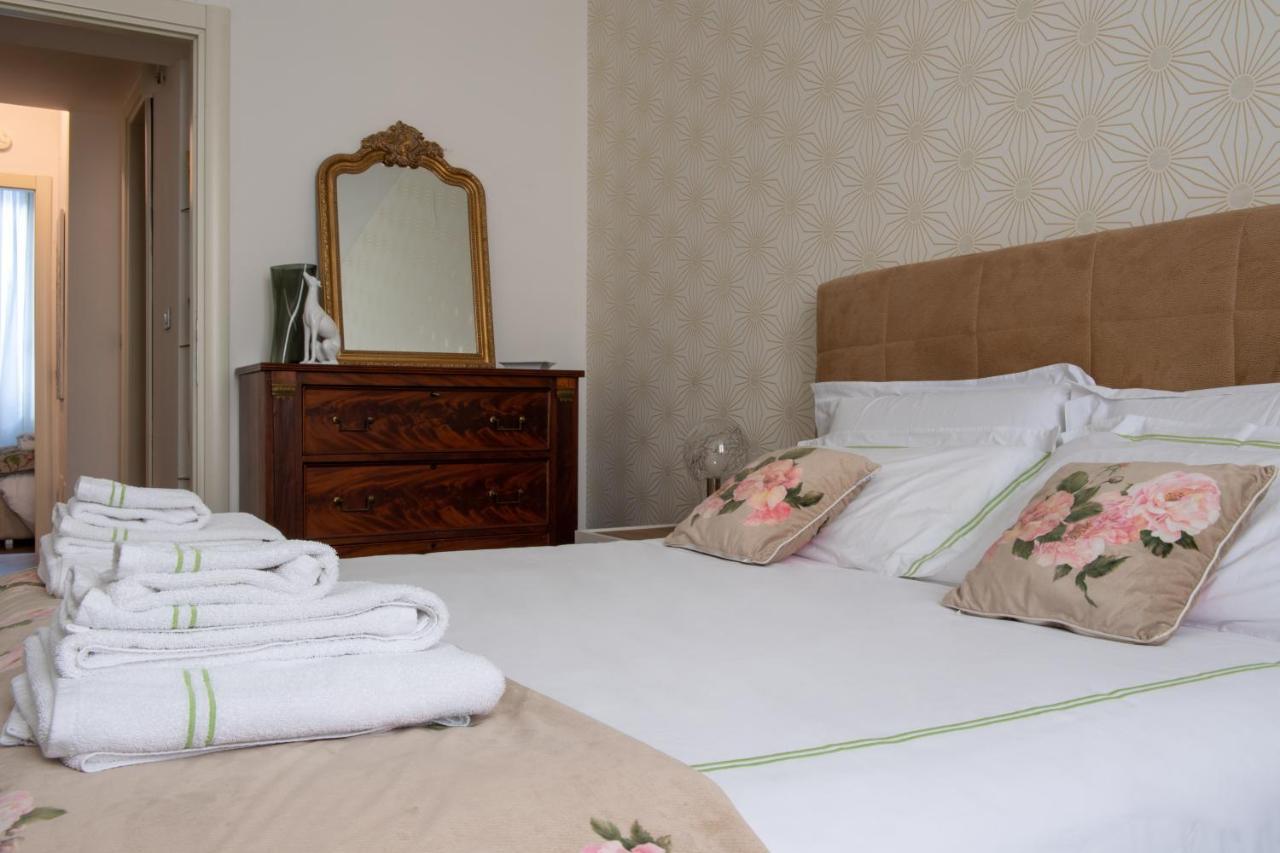 Madeleine Apartments - Residenza Belle Epoque มิลาน ภายนอก รูปภาพ