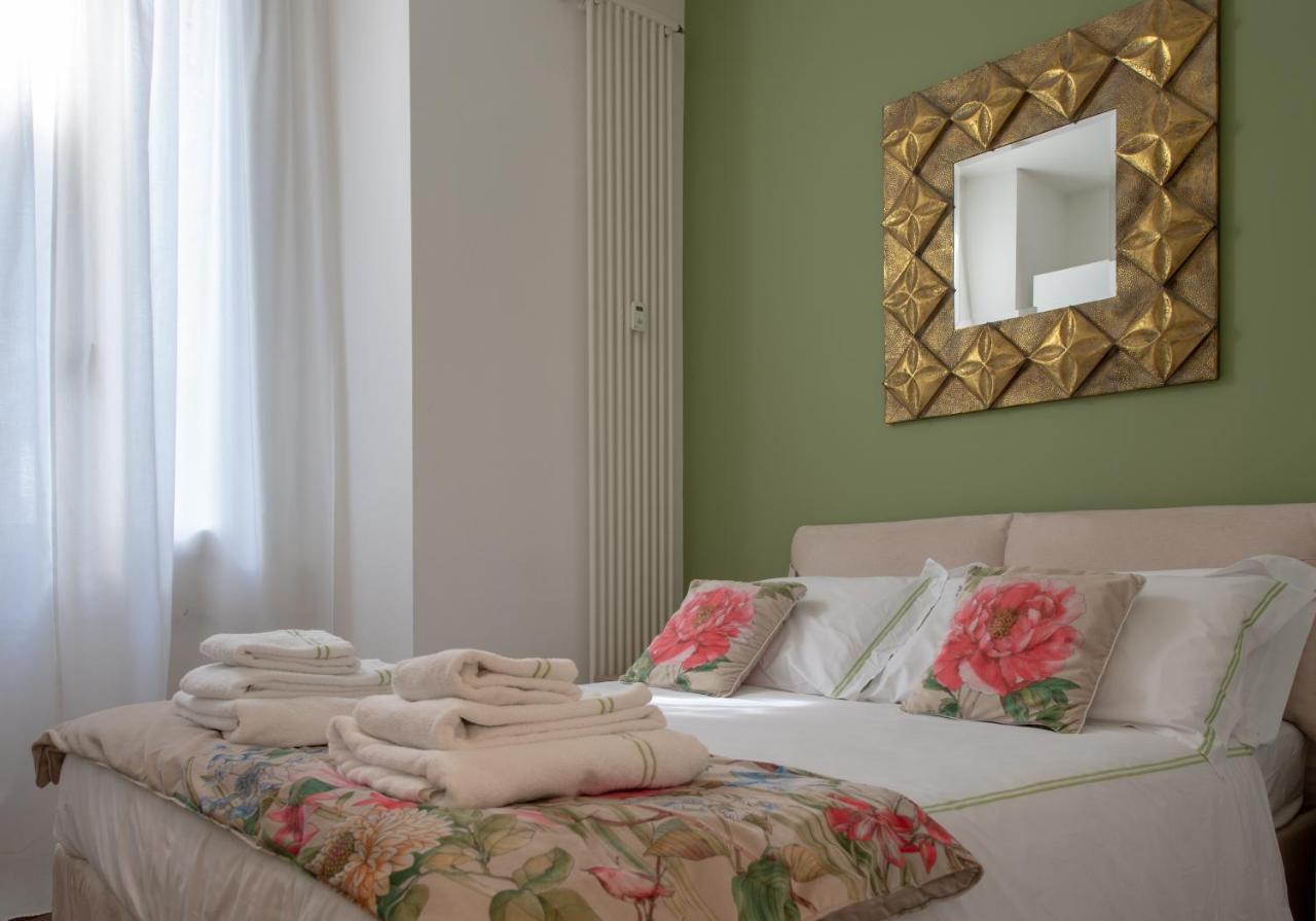 Madeleine Apartments - Residenza Belle Epoque มิลาน ภายนอก รูปภาพ
